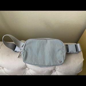 *SOLD *LULULEMON Everywhere Belt Bag NWOT